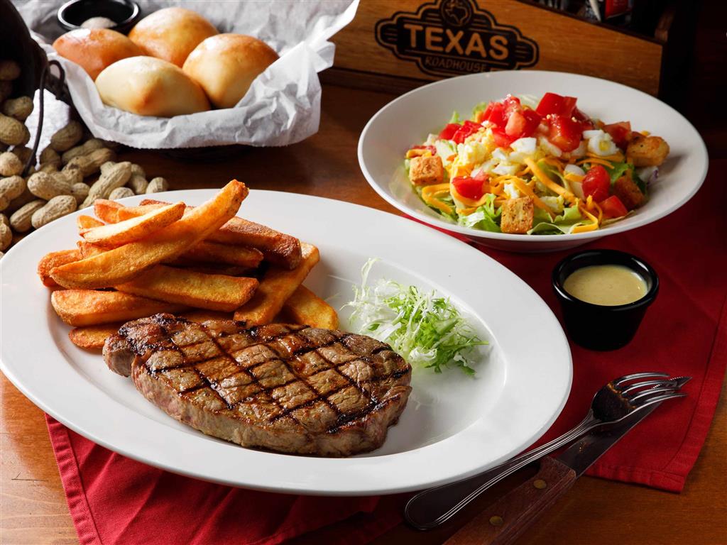 Texas Roadhouse德州鮮切牛排歡慶登台10週年