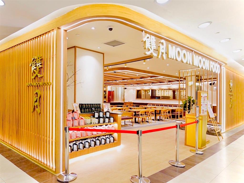 雙月食品社首度進軍國際市場！新加坡分店盛大開幕