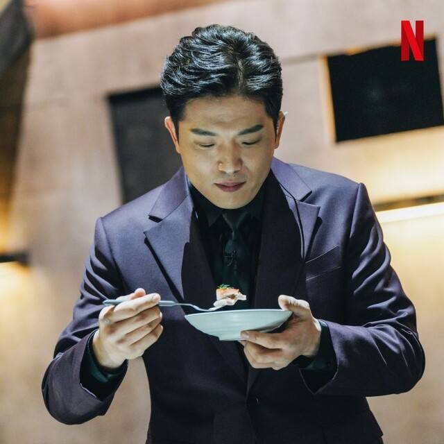 黑白大廚 評審 安成宰